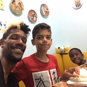 Meet your Posher, Angel